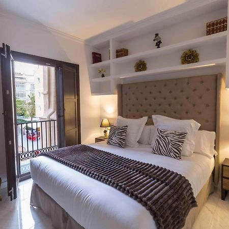 The Clock House Luxury Urban Suites Málaga Exterior foto