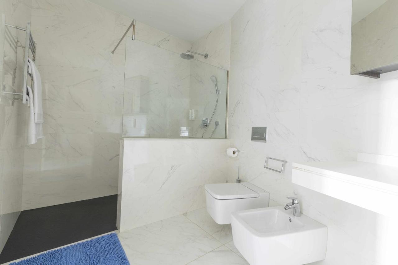 The Clock House Luxury Urban Suites Málaga Cameră foto